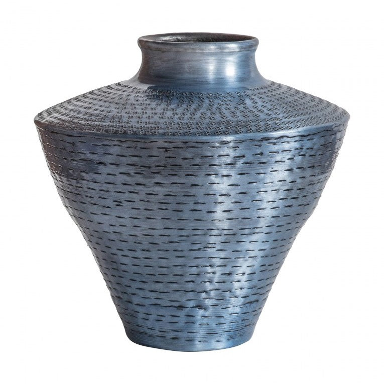 Horizontal Cuts and Mesh-Style Top in Zenitha Vase