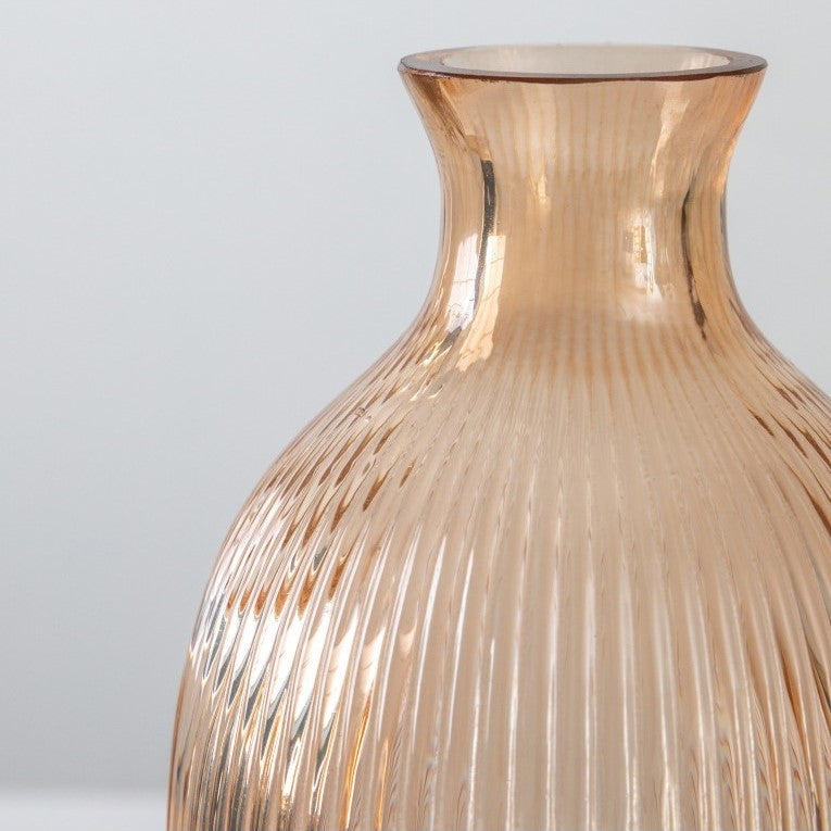 Sparkling Clear Vase with Ribbed Texture (Available in 2 Sizes)