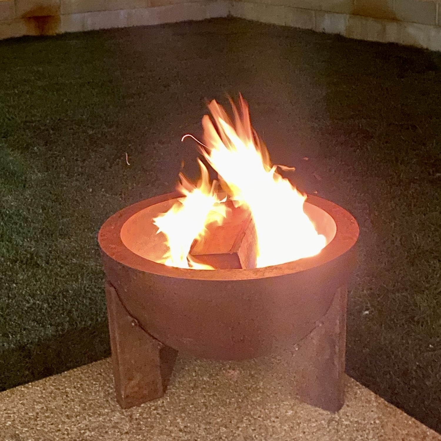 Rusty Look Cast Iron BBQ Fire Pit