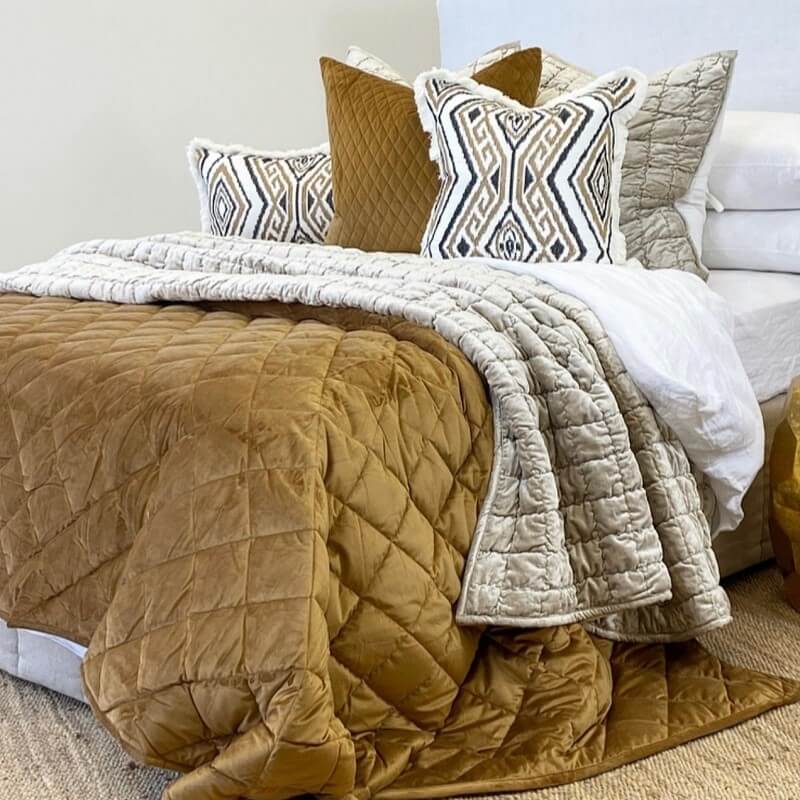 Allure Luxurious Bedding Supreme Comforter - Caramel