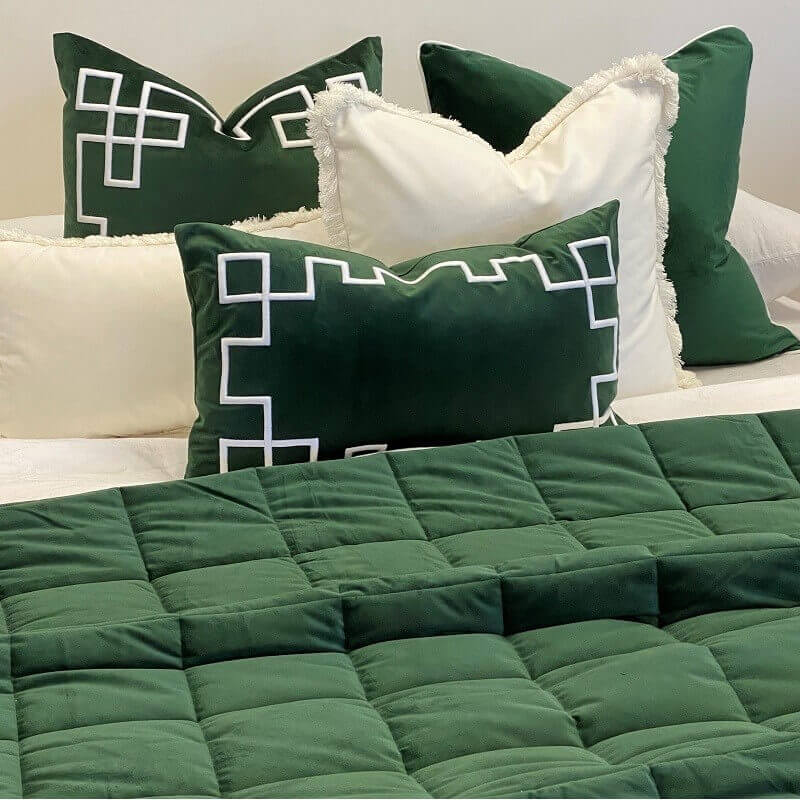 Aria Luxurious Bedding Supreme Comforter - Green