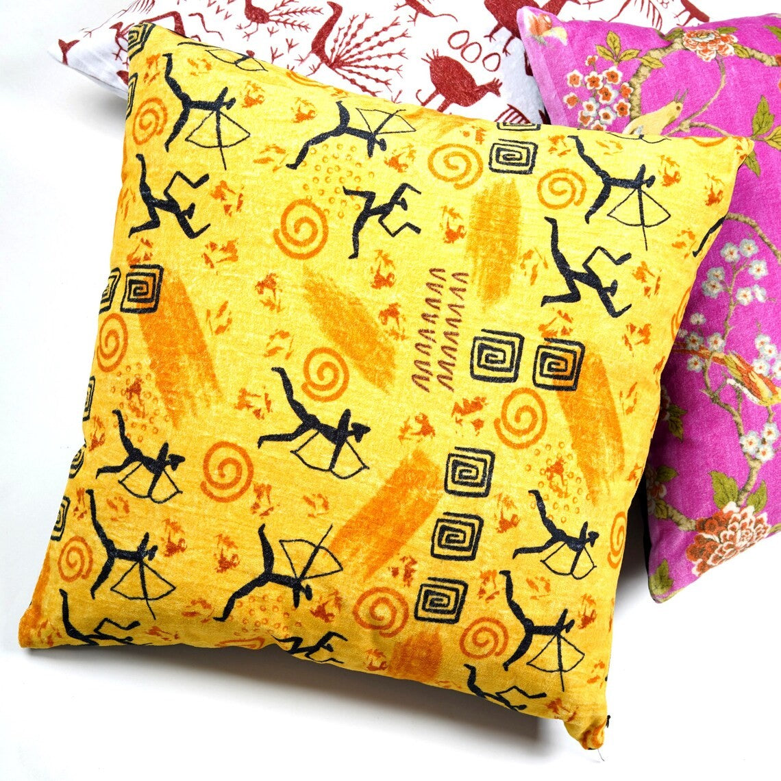 Arrow Designed Cotton Cushion Cover 50 x 50cms