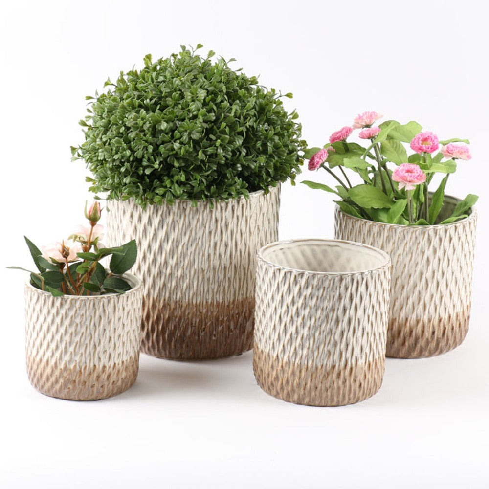 Artistic Ribbed Gold Pots - Set of 4