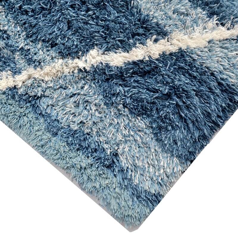 Blue Gradient Pattern Handmade Woolen Rug (Available in 3 Sizes)