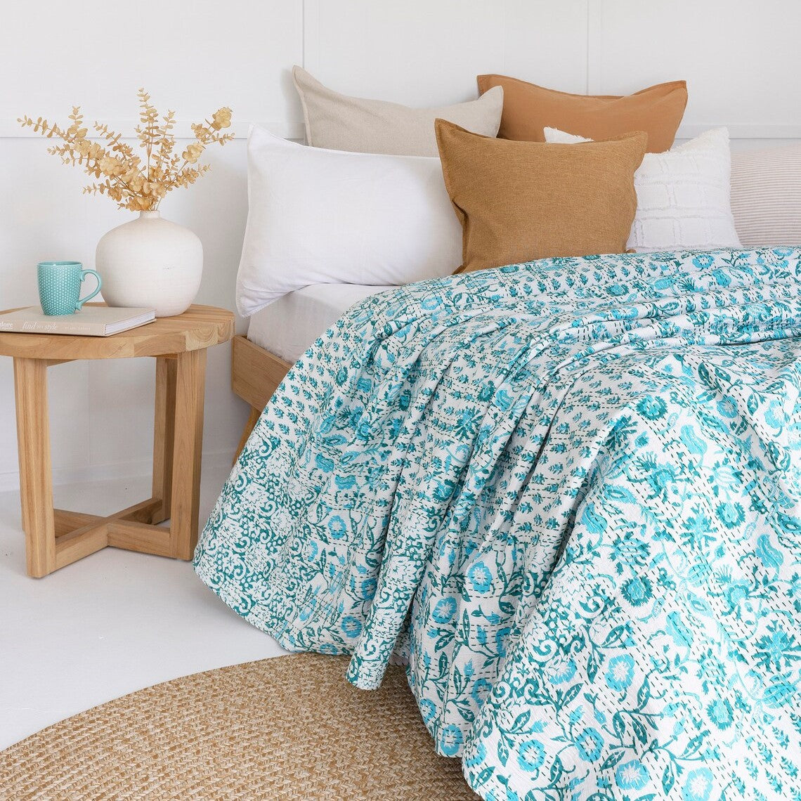 Charming Blue and White Floral Cotton Bedspread