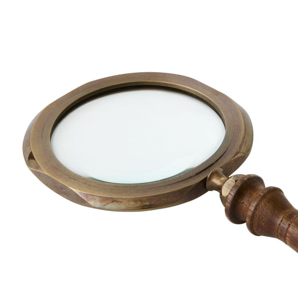 Classic Wooden Handle Magnifier