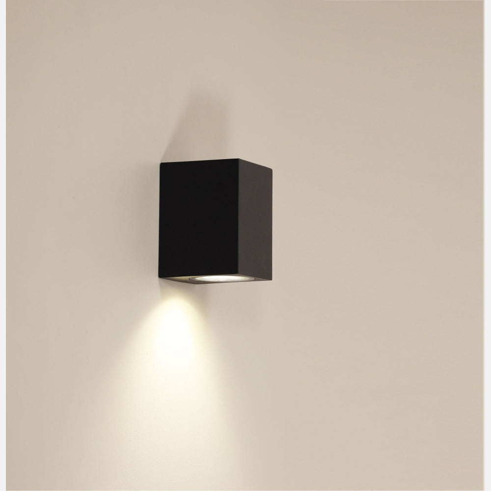 Contemporary Design Outdoor Wall Light (Available in 2 Colors)