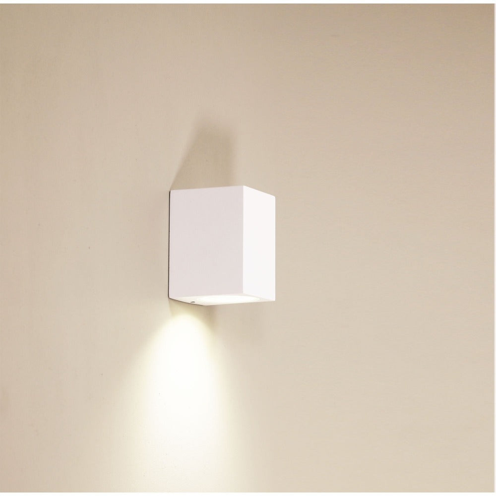 Contemporary Design Outdoor Wall Light (Available in 2 Colors)