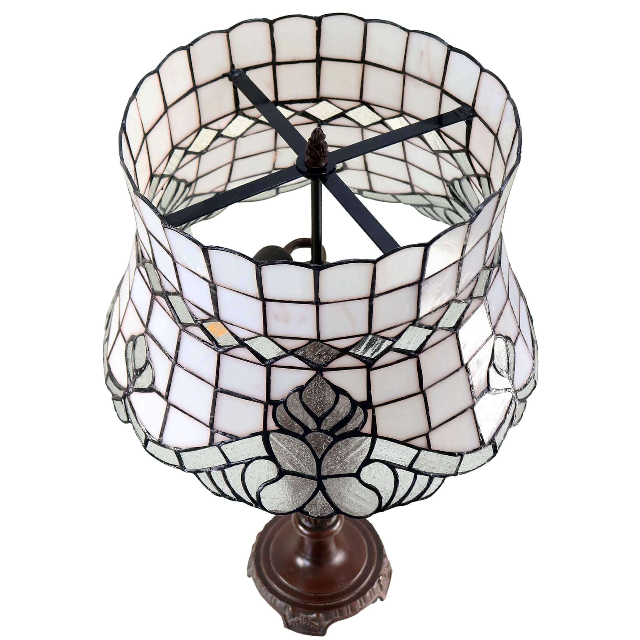 Creamy Concave Tiffany Stained Glass Table Lamp