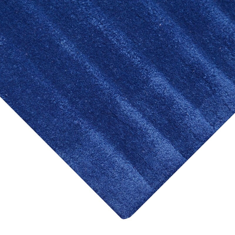 Crisscross Handmade Woolen Rug - Sapphire (Available in 3 Sizes)