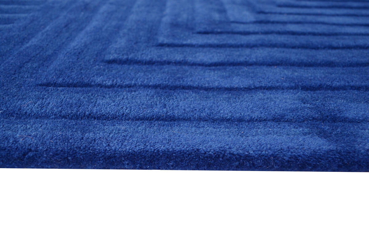 Crisscross Handmade Woolen Rug - Sapphire (Available in 3 Sizes)