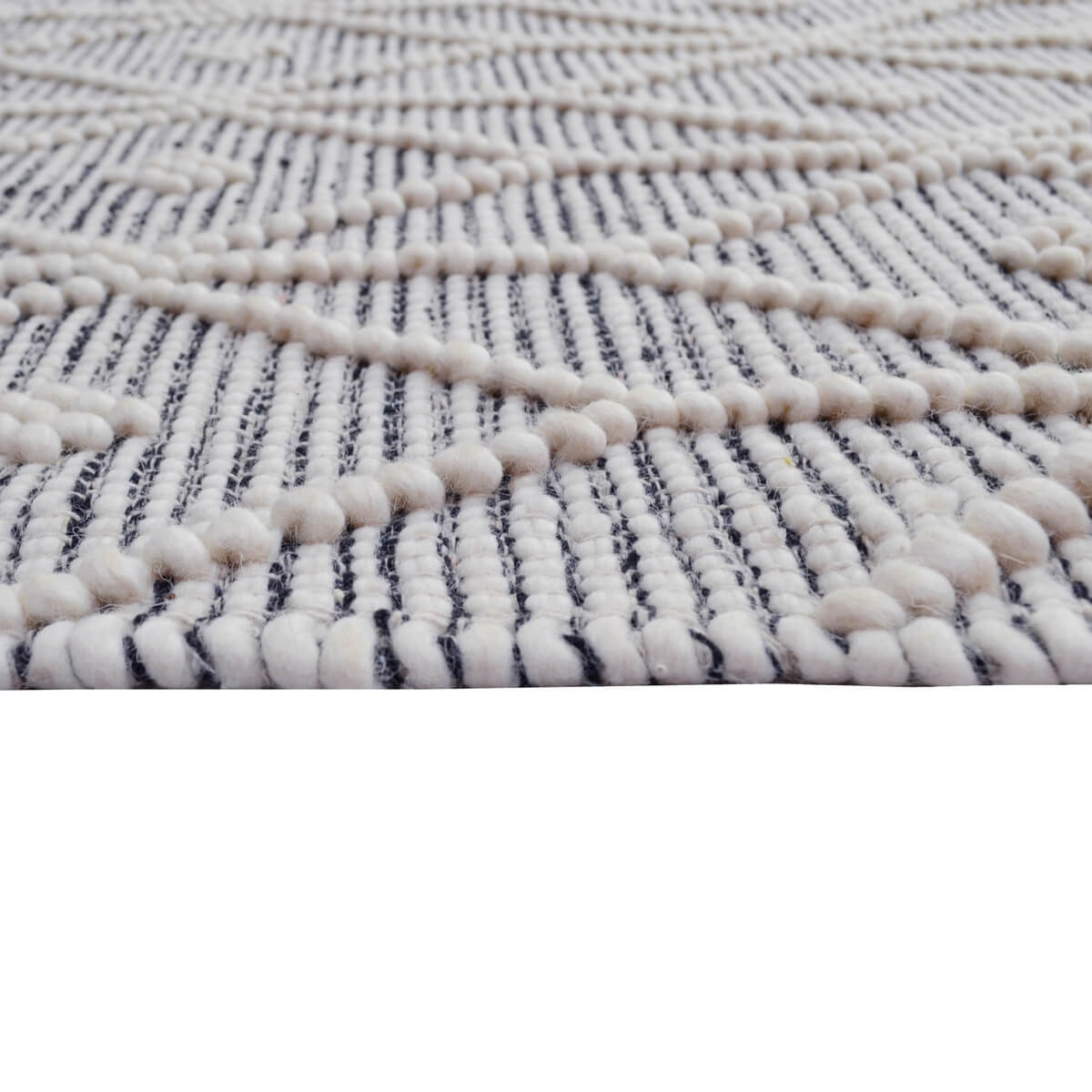 Eclipse Geometric Pattern Woollen Rug (Available in 4 Sizes)