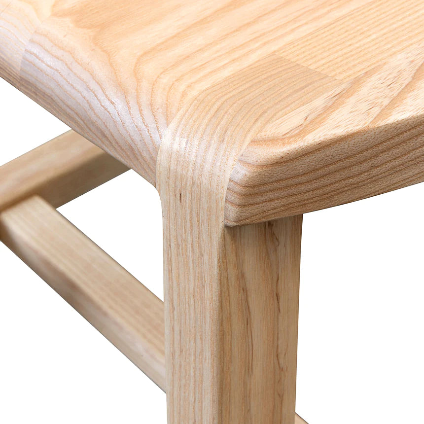 Elegant Ergonomic Bar Stool - Natural