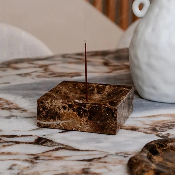 Elegant Ren Incense Holder in Marble - Dark Emperador