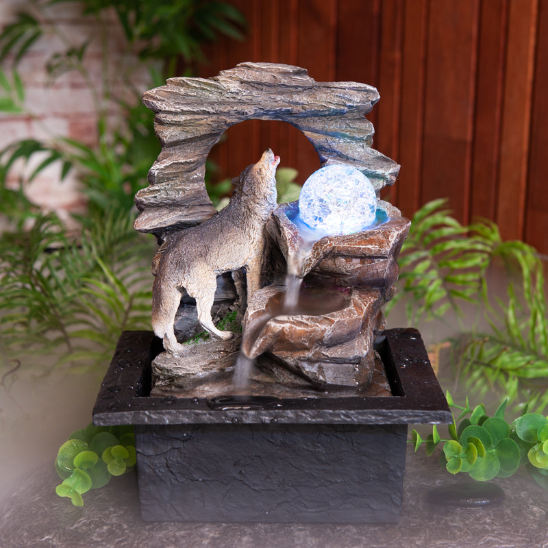 Elegant Wolf Howling Water Fountain