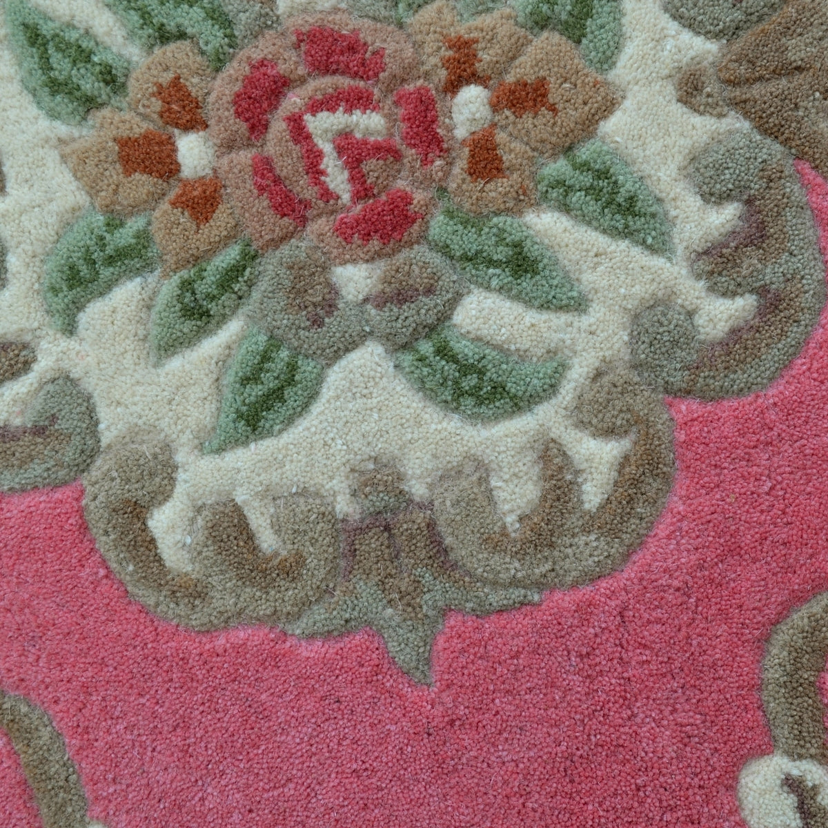 French Floral Handwoven Woolen Rug - Pink - Round