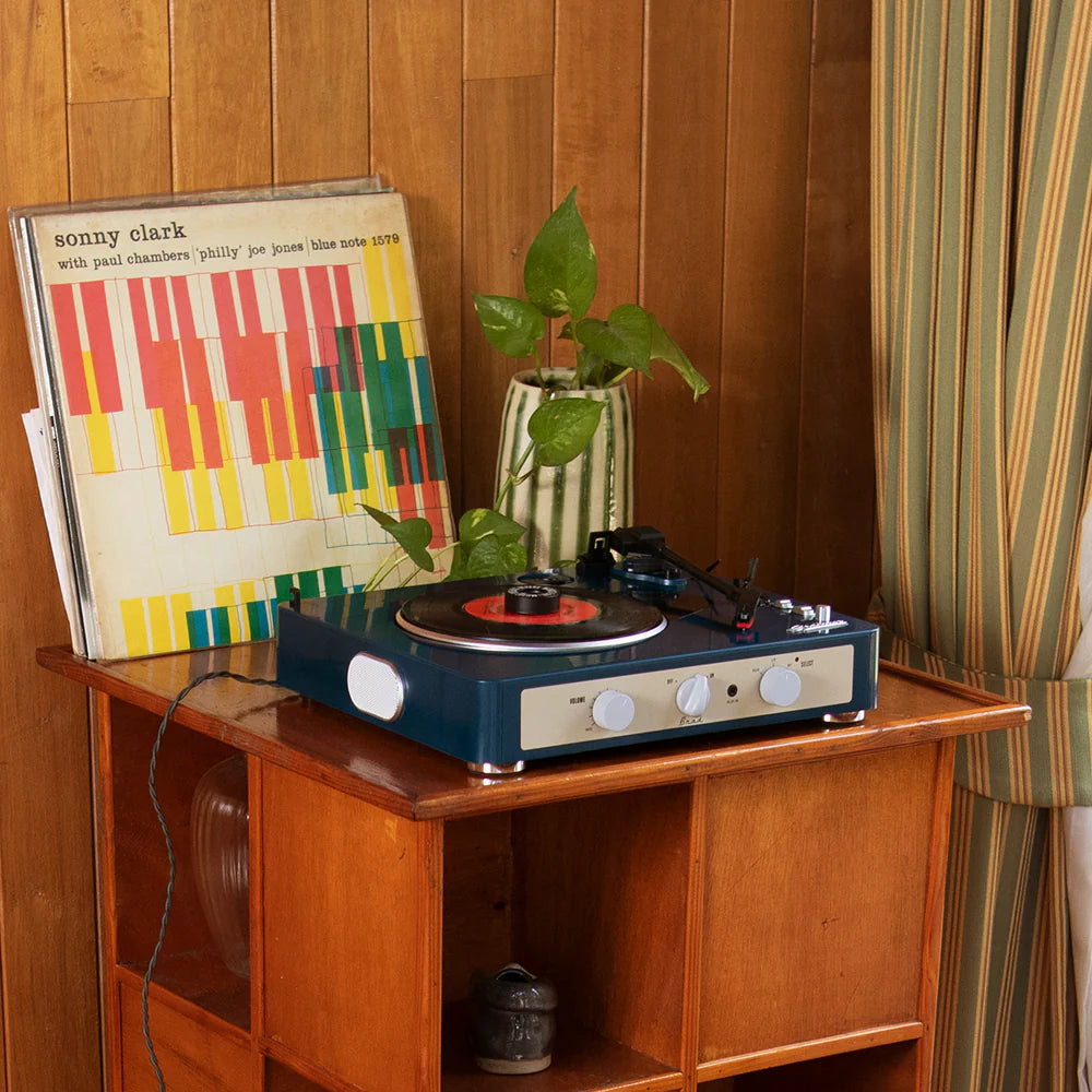 Gadhouse Brad MKII Record Player + Stand - Available in 3 Colors