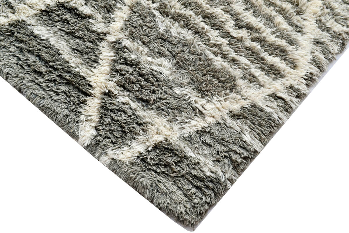 Grey Gradient Pattern Handmade Woolen Rug (Available in 3 Sizes)