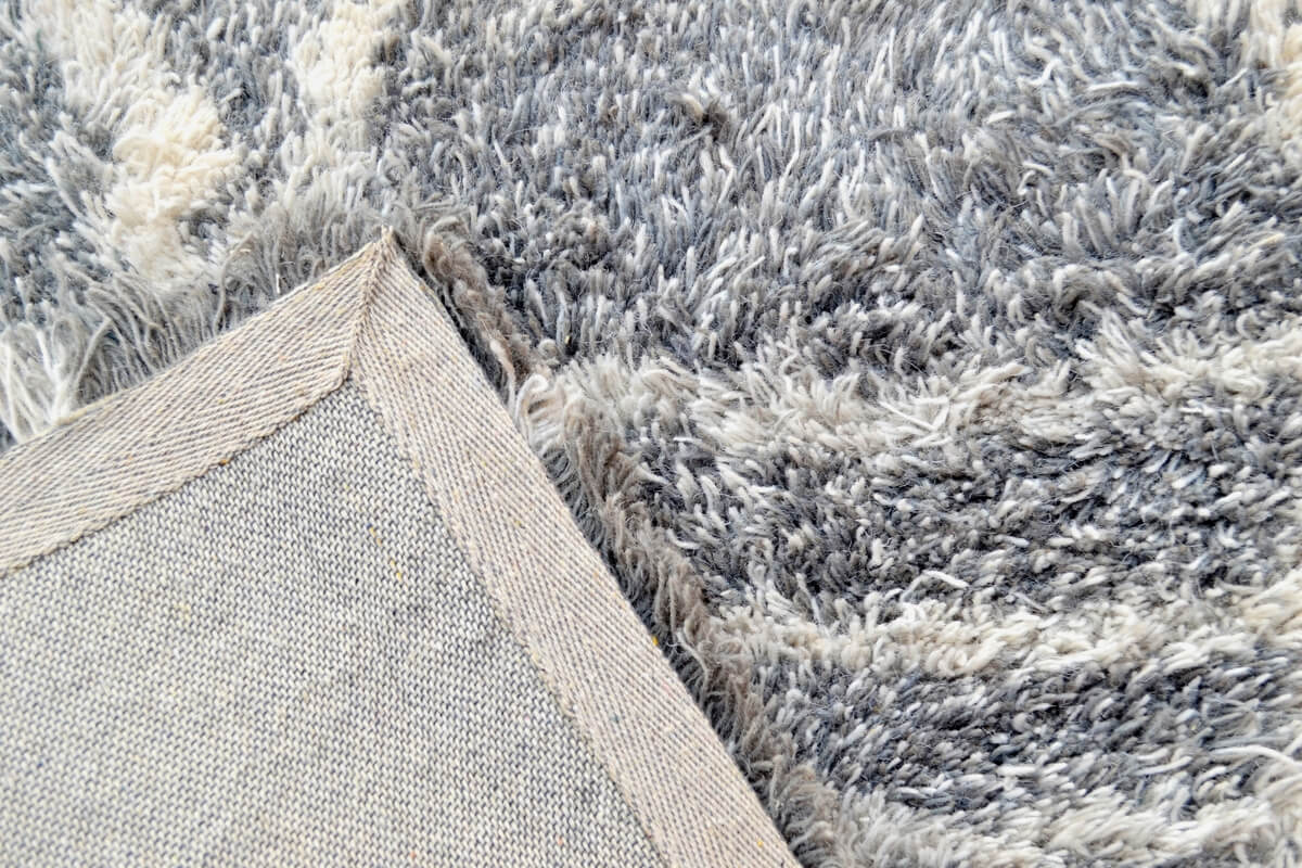 Grey Gradient Pattern Handmade Woolen Rug (Available in 3 Sizes)