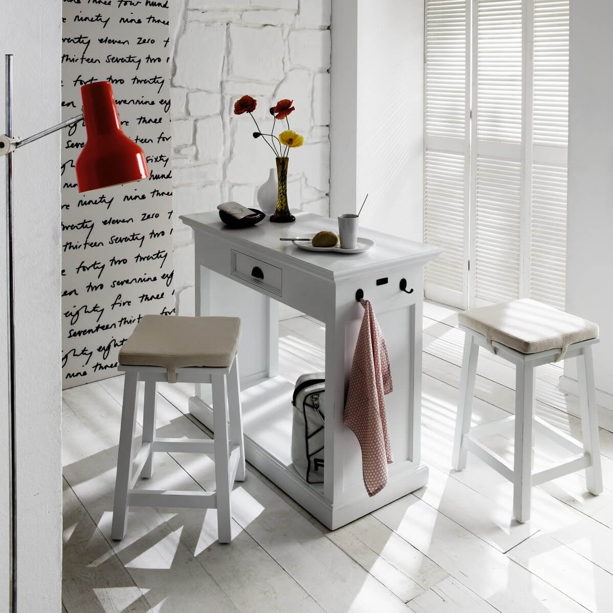 Iconic Kitchen Table 2 Stools 2 Drawers 4 Hooks