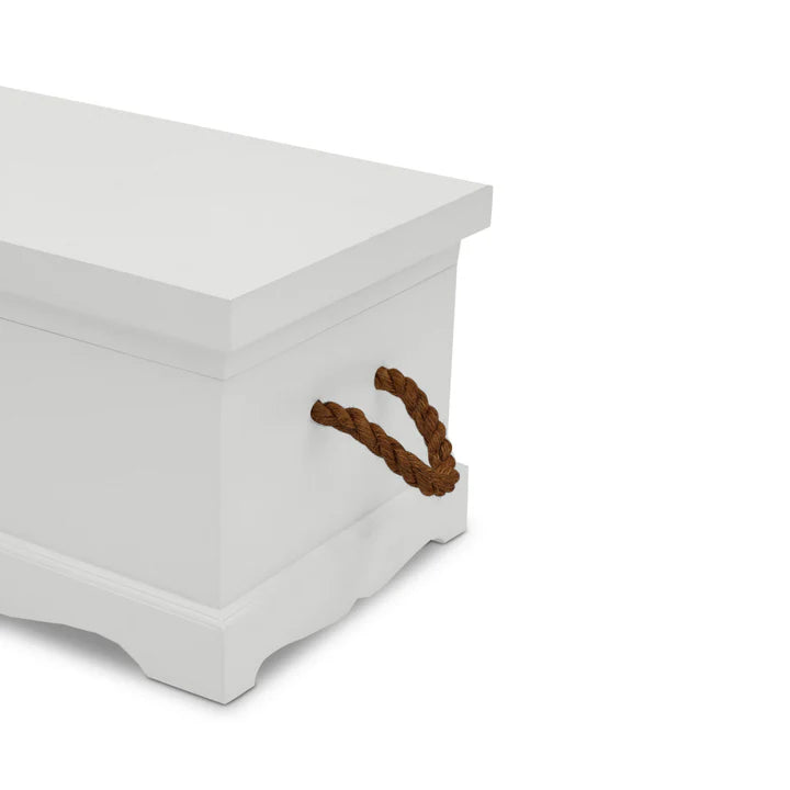 Majestic Storage Medium Blanket Box - White