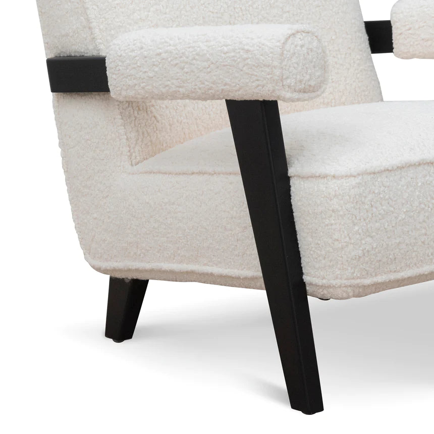 Minimalist Chic Lounge Chair - White