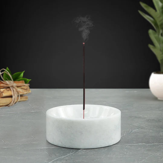 Minimalist Serenity Marble Spherical Incense - White