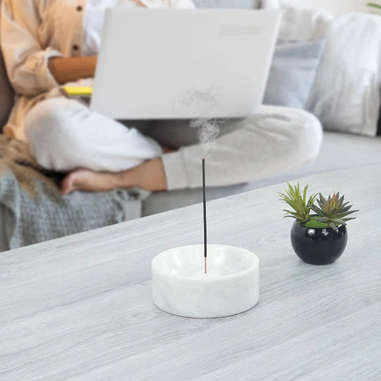 Minimalist Serenity Marble Spherical Incense - White