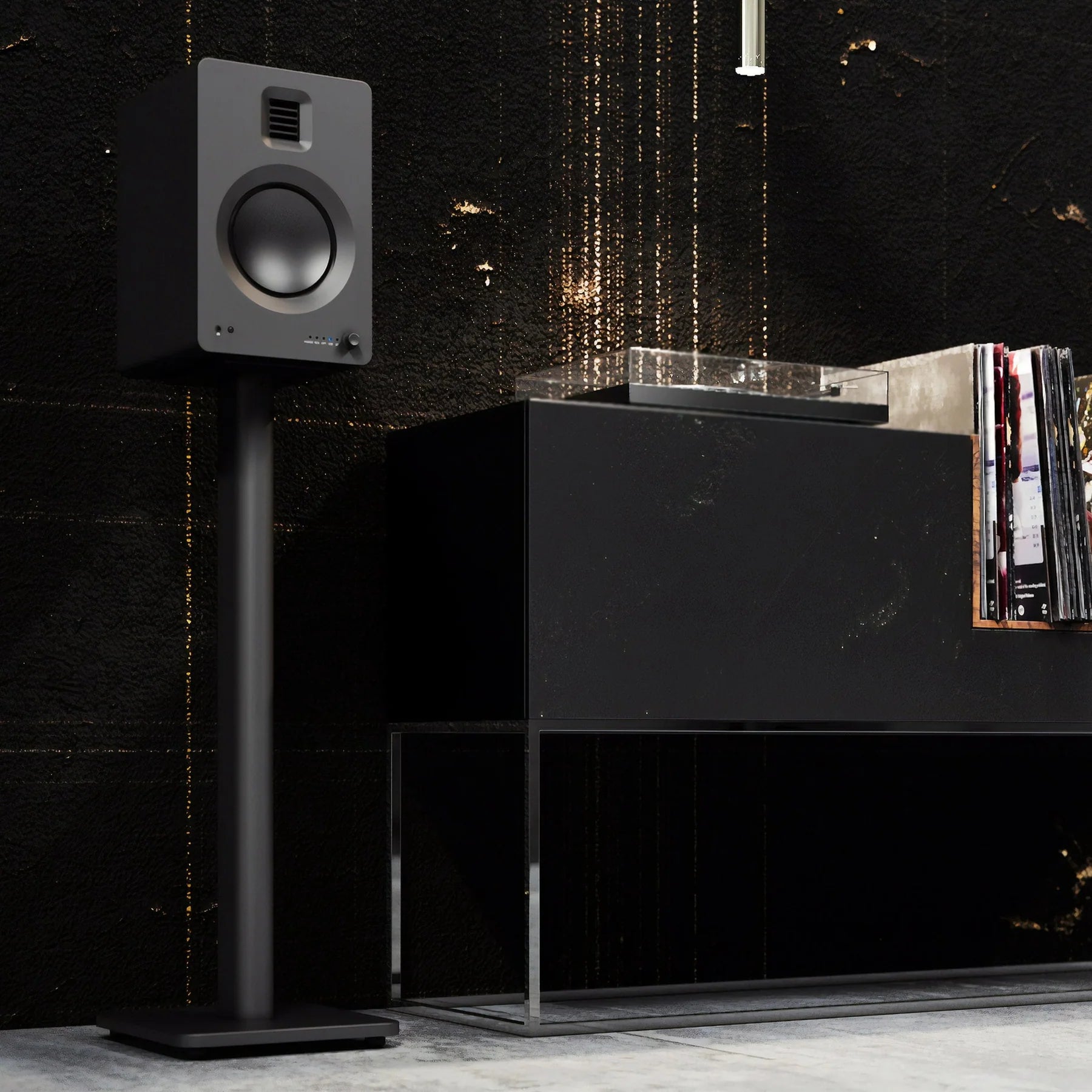 Powered Bookshelf Speakers Black with Stand TUK 260W