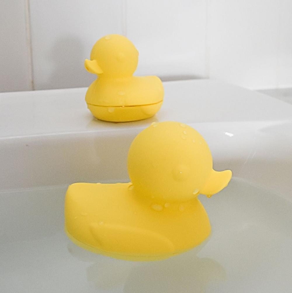 Quack-Tastic Fun Silicone Bath Ducks - Set of 2