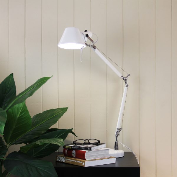 Retro-Inspired Adjustable Task Lamp (Available in 3 Colors)