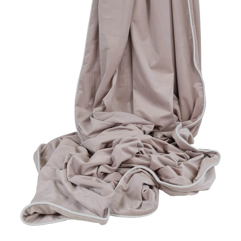 Rodeo Royal Velvet Comfort Throw - Blush