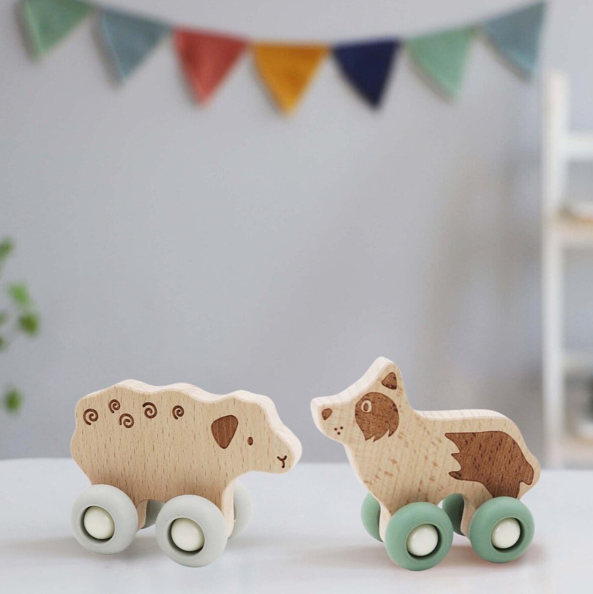 Rolling Dinos Eco Wheels Adventure Sheep & Dog Farm Movers