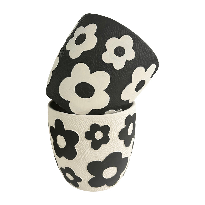 Set of 2 Assorted Monochrome Flower Planters - 17x17x15.5cms