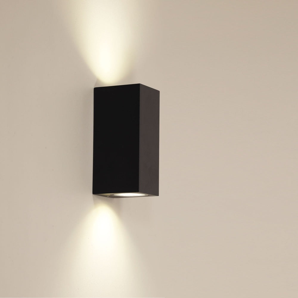 Sleek Outdoor Wall Light (Available in 2 Colors)