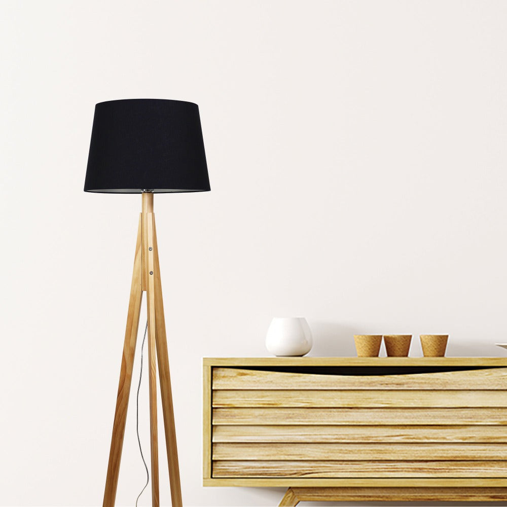 Sophisticated Wooden Base Lamp (Available in 3 Colors)