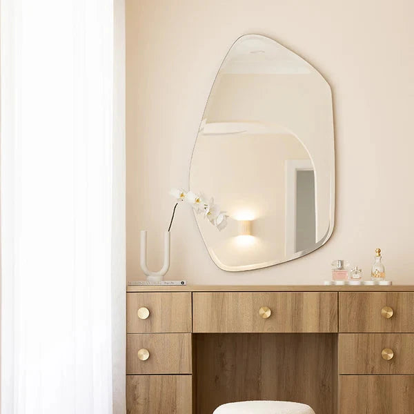 Sophisticated Yves Decorative Wall Mirror