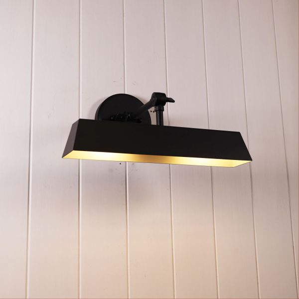 Stylish Metal Wide Wall Light (Available in 2 Colors)