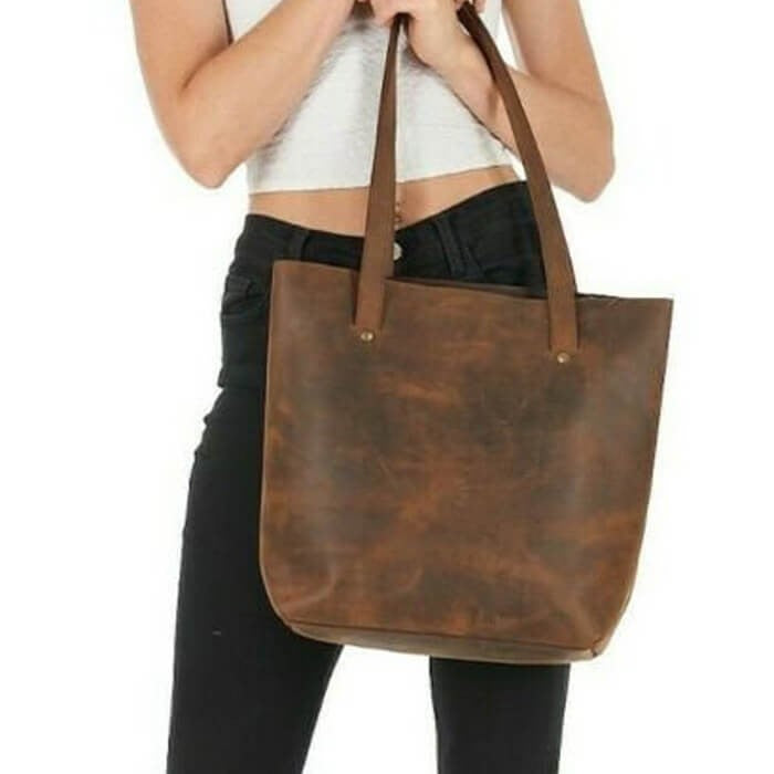 Tailored Trend Style Leather Tote Bag