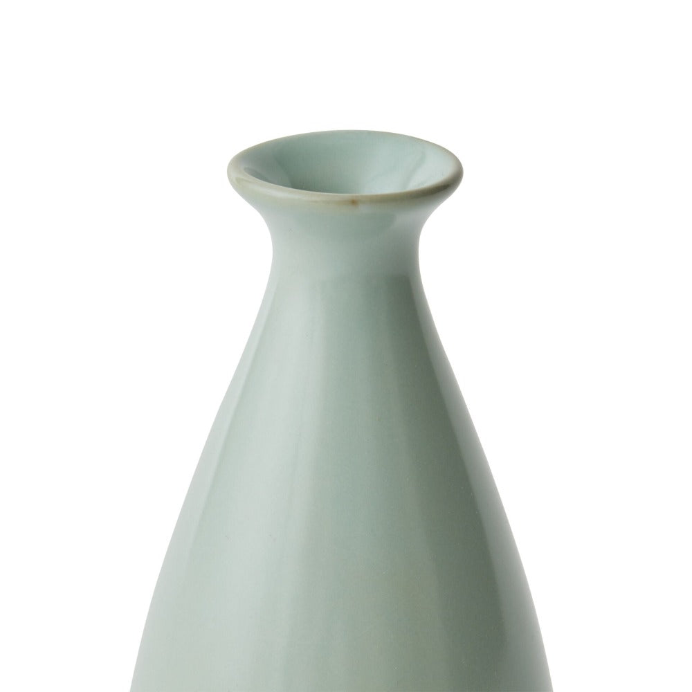 Teardrop Elegance Bud Porcelain Vase (Choose from 3 Colors)