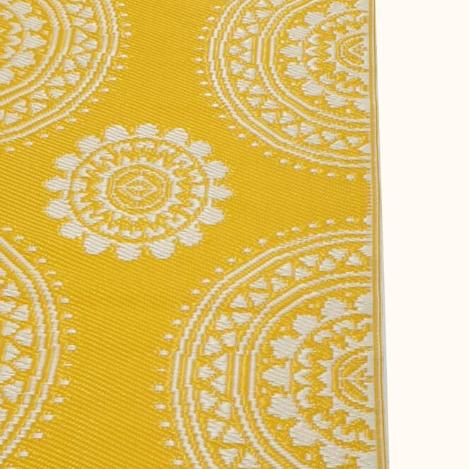 Terrace Reversible Outdoor Rug - Yellow & White (Available in 3 Sizes)