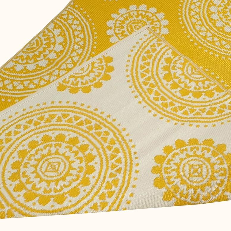 Terrace Reversible Outdoor Rug - Yellow & White (Available in 3 Sizes)