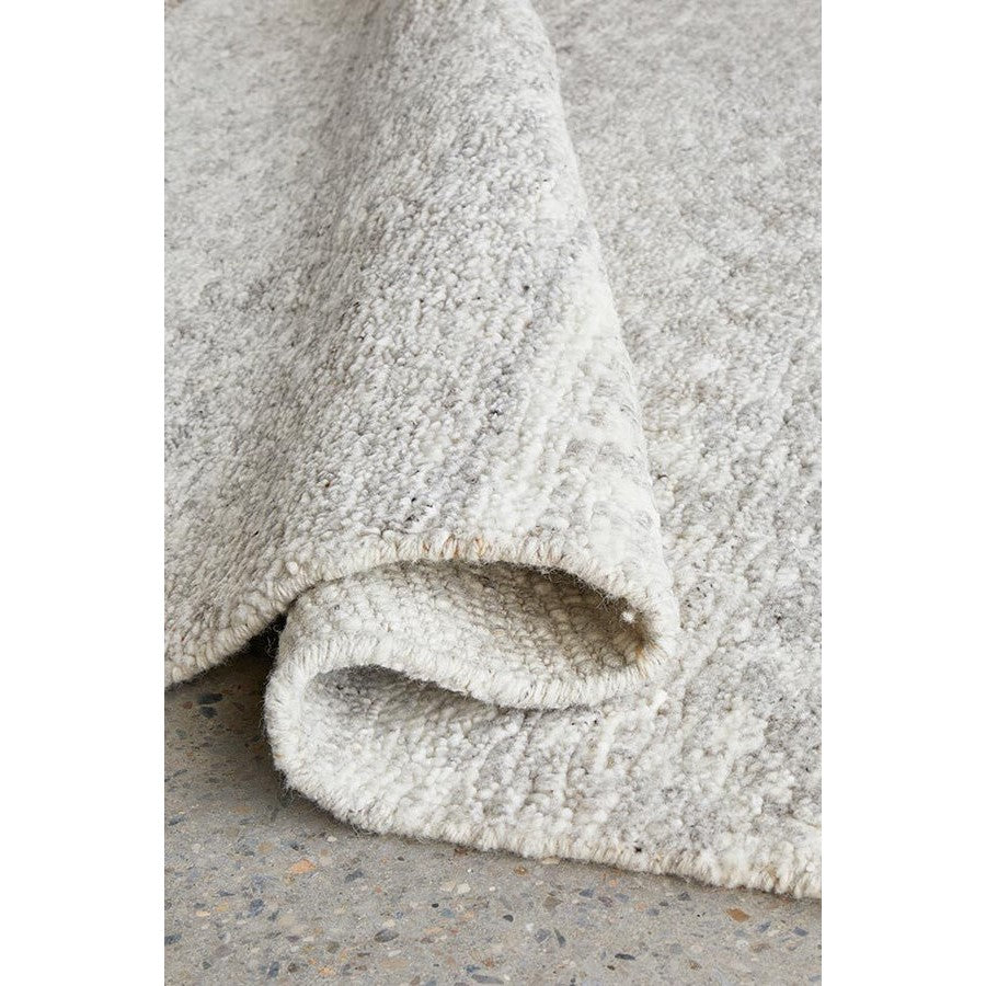 Textured Darren Palmer Travertine Silver Rug - 330 x 240cms