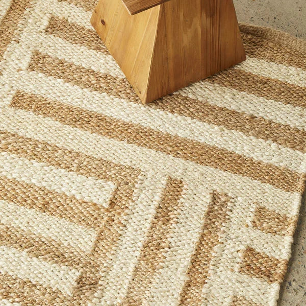 Textured Sahara Arman Natural Rug - 320 x 230cms