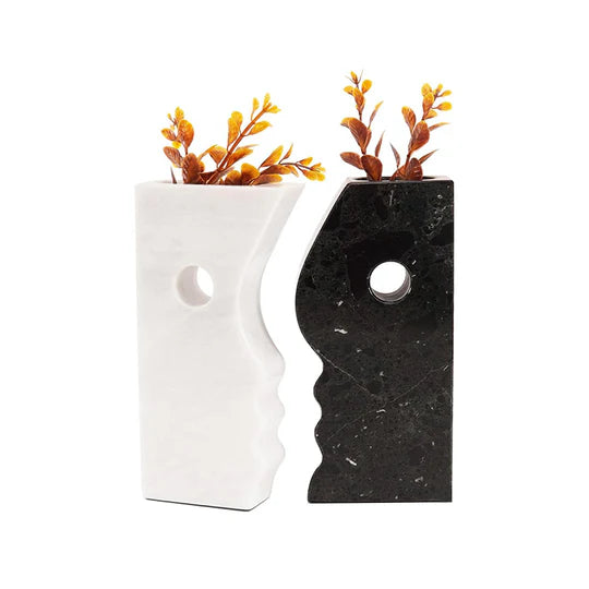 Timeless Harmony Ying Yang Vase - Black & White