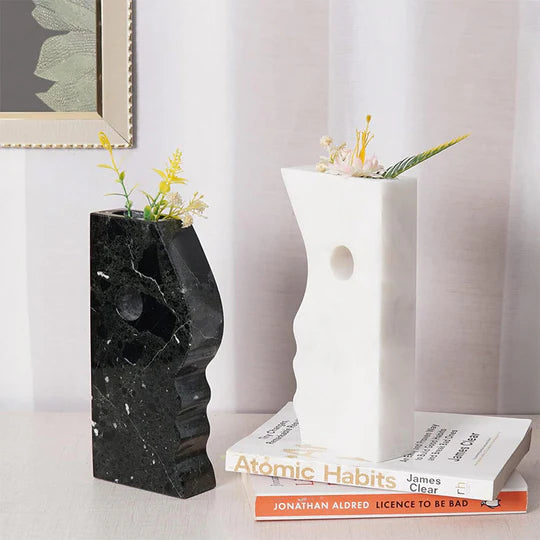 Timeless Harmony Ying Yang Vase - Black & White