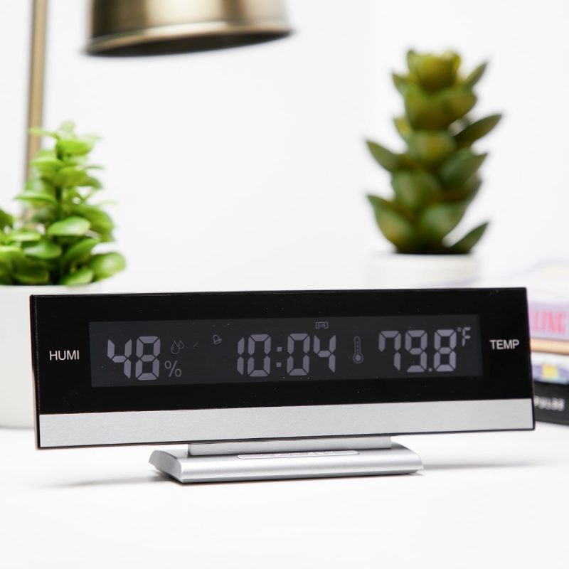 Visual Precision LCD Table clock