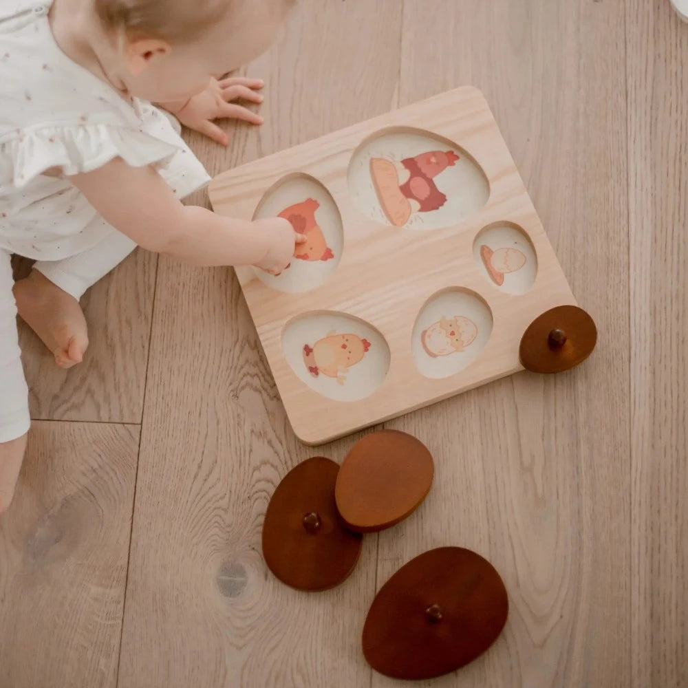 Wooden Hen Life Cycle Puzzle