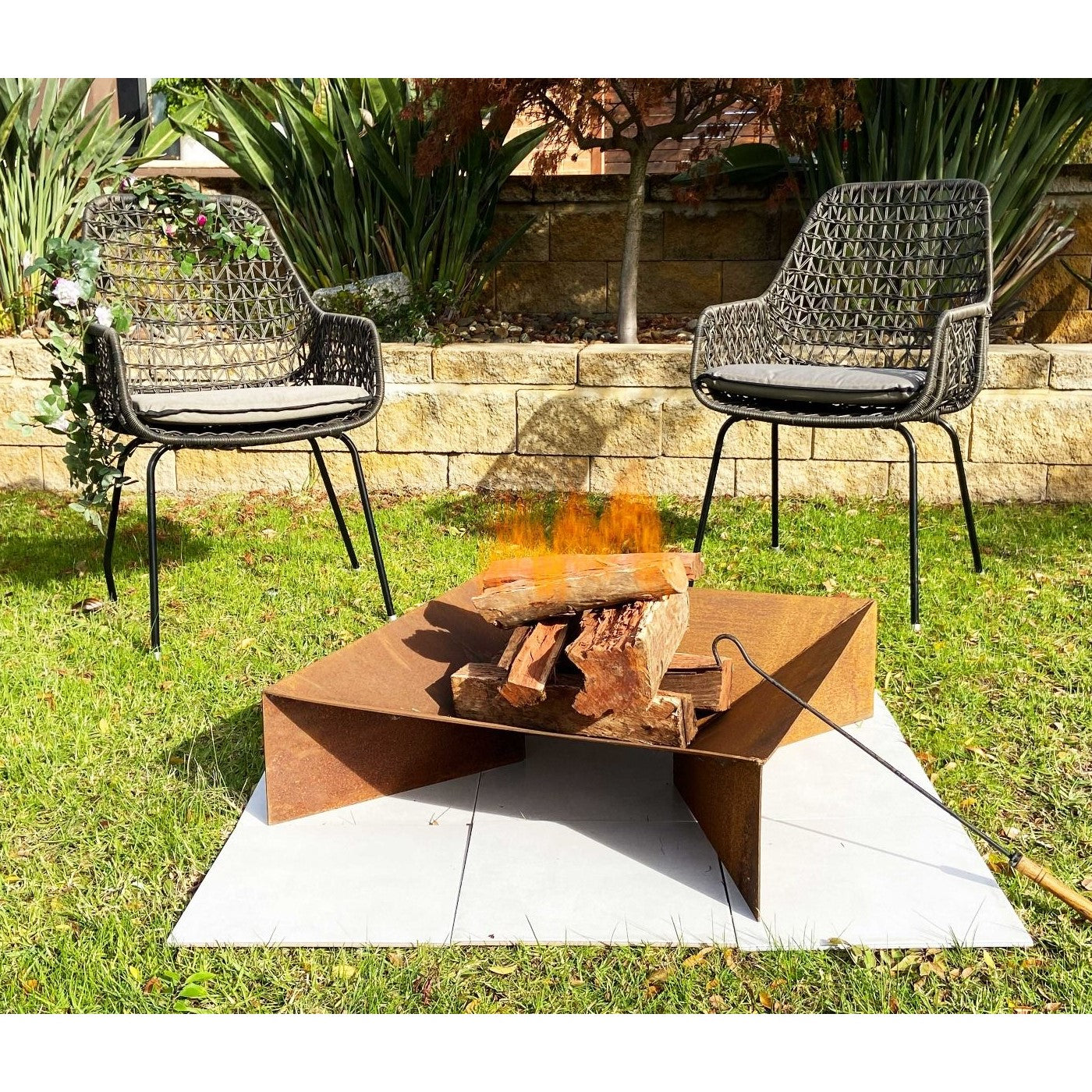 Modern Rusty Shallow Fire Pit