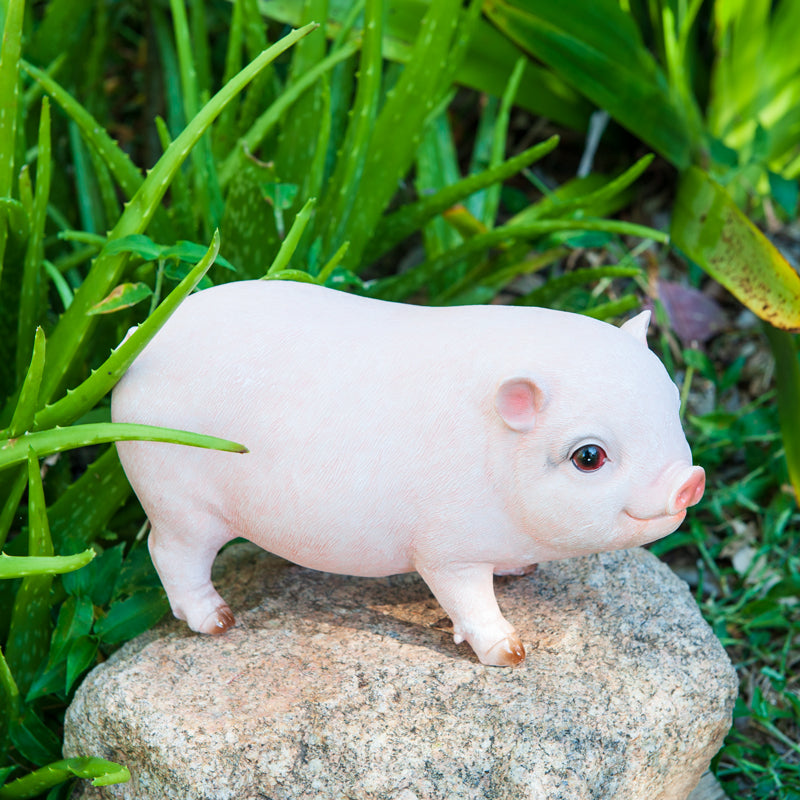 Piglet Outdoor Statue